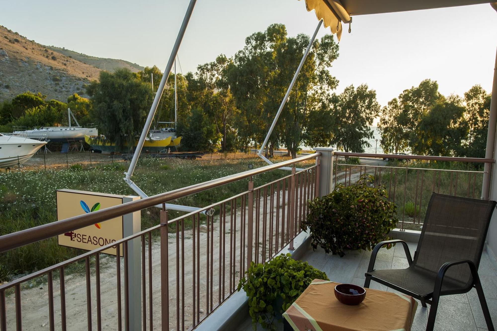 4 Seasons Villas Plataria Exterior photo