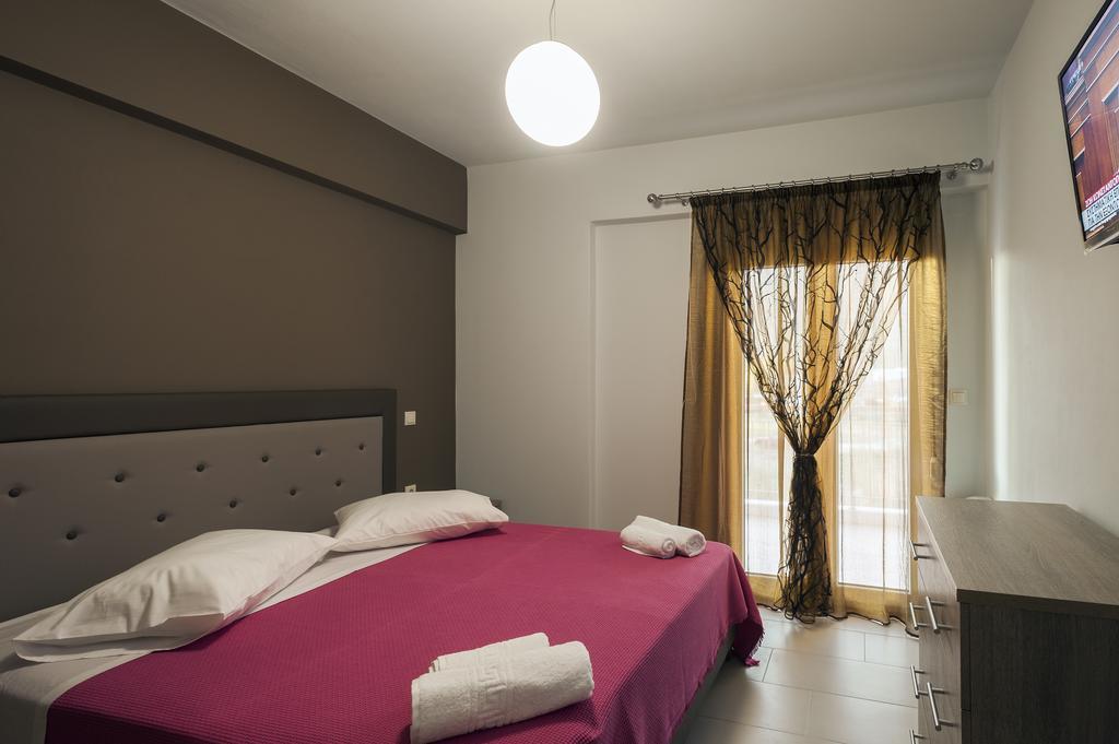 4 Seasons Villas Plataria Room photo